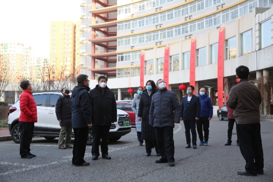 C:\Users\wlwcc\Desktop\肺炎防控工作\邱书记视察万柳照片\7Y3A1773.JPG